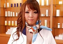 Shoplyfter - نوجوان داغ راه خود را برای sexخواهر حل مشکل می کند